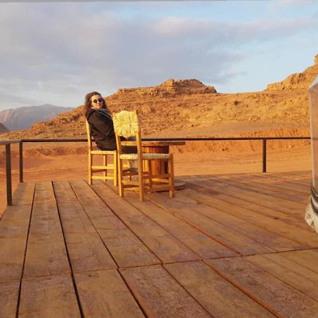 Sun Luxury Camp &Tour Apartment Wadi Rum Luaran gambar