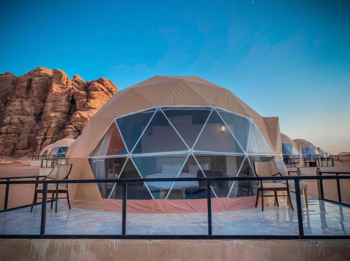 Sun Luxury Camp &Tour Apartment Wadi Rum Luaran gambar