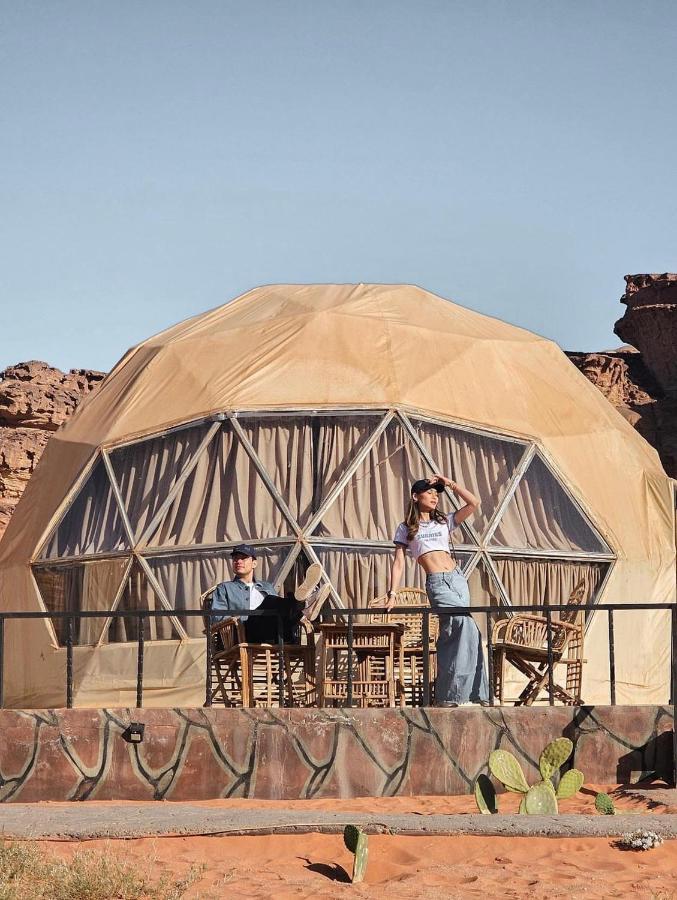 Sun Luxury Camp &Tour Apartment Wadi Rum Luaran gambar