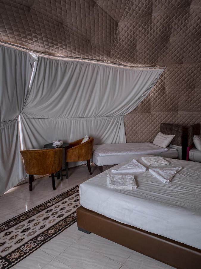 Sun Luxury Camp &Tour Apartment Wadi Rum Luaran gambar