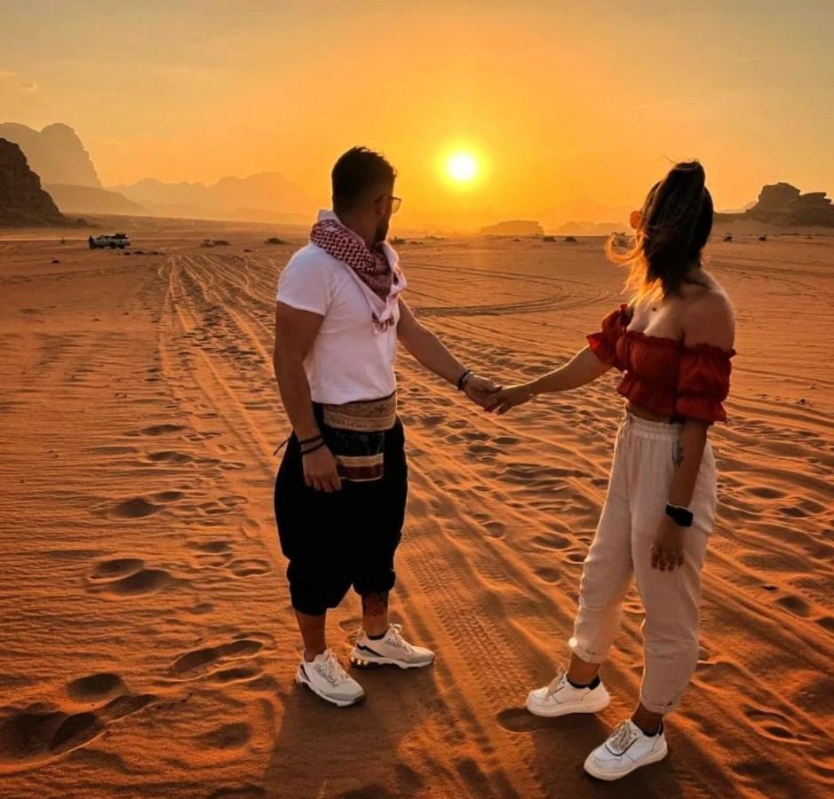 Sun Luxury Camp &Tour Apartment Wadi Rum Luaran gambar
