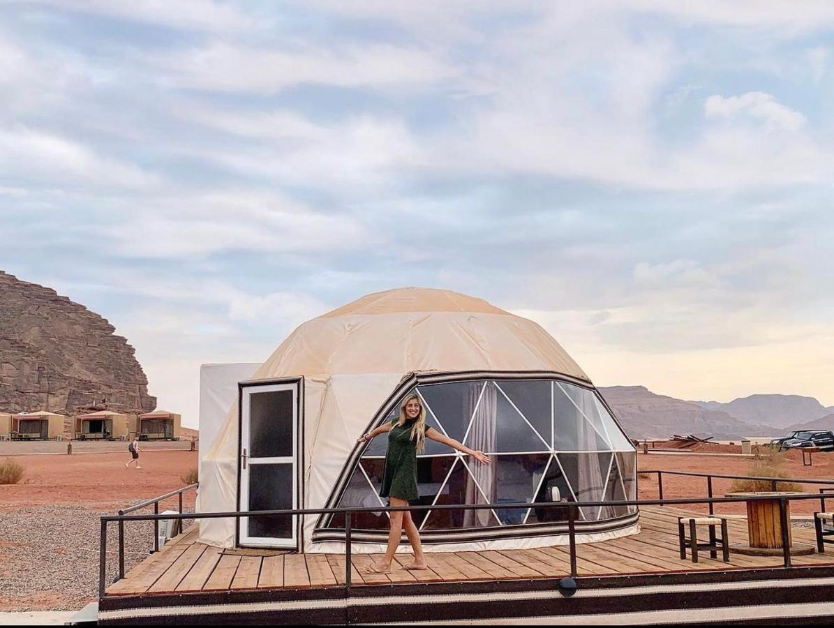 Sun Luxury Camp &Tour Apartment Wadi Rum Luaran gambar