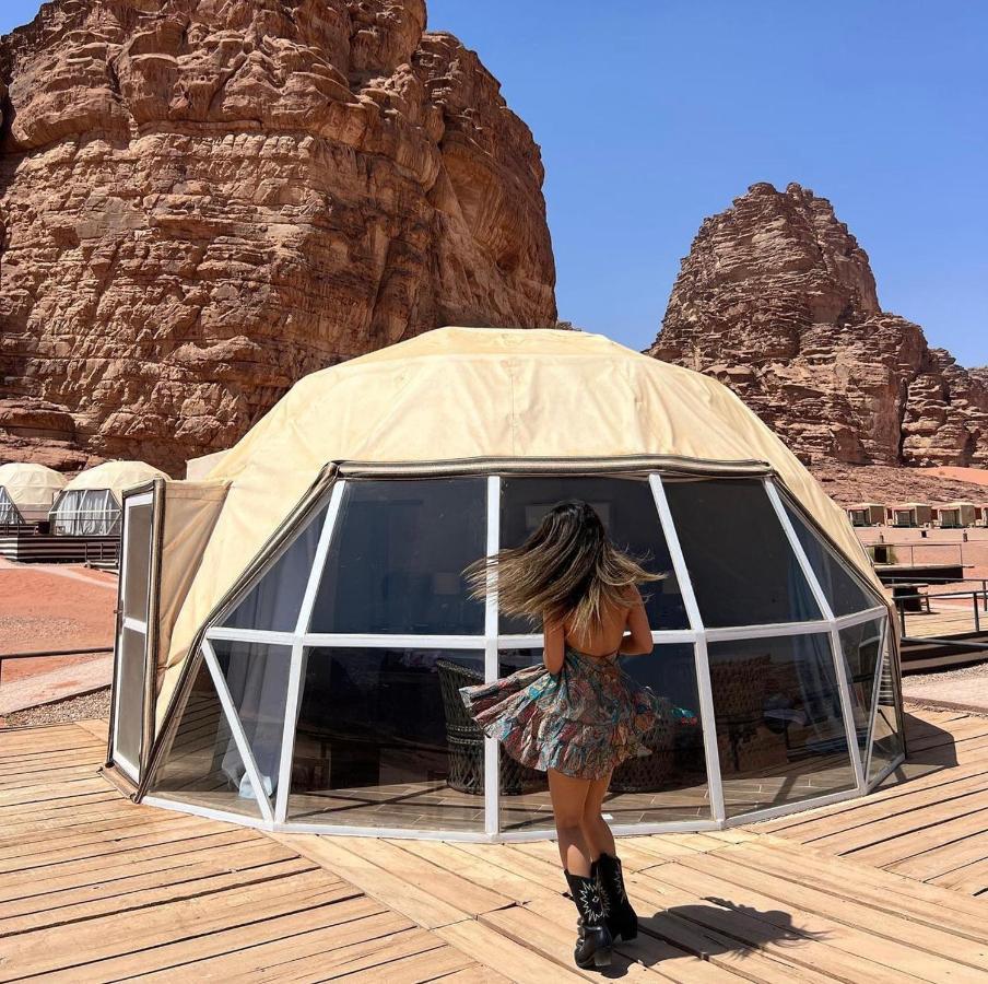 Sun Luxury Camp &Tour Apartment Wadi Rum Luaran gambar